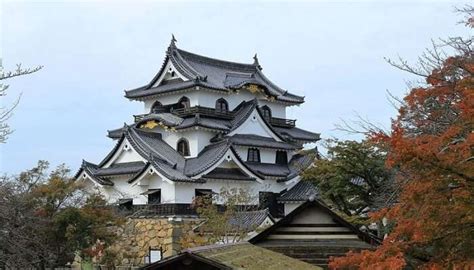 6 Tokyo Castles In & Around The City To Experience The Bygone Days!