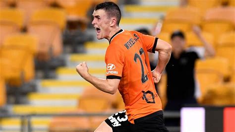 Brisbane Roar sign NPL Queensland sensation Dylan Wenzel-Halls - ESPN