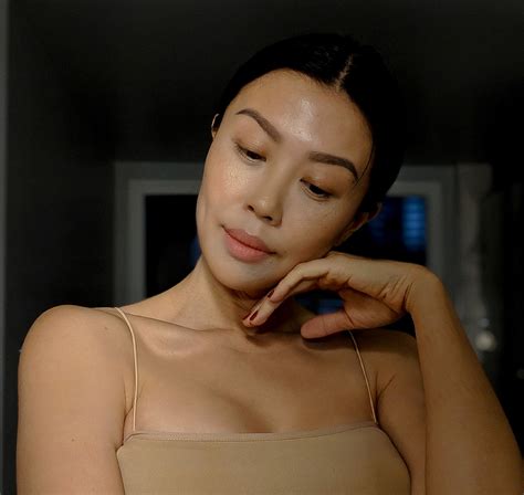 The Best Winter Morning Skincare Routine For Dry Skin