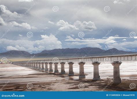 Qinghai-Tibet Railway Bridge at the Source of the Yangtze River Editorial Stock Image - Image of ...