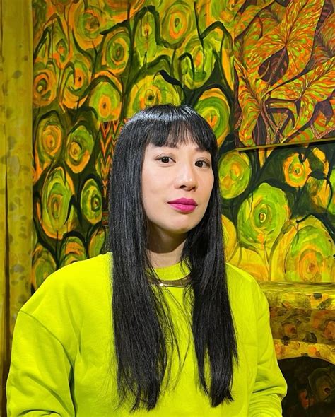 On-the-Rise Artist Phaan Howng’s Lush Vegetal Paintings and Installations Imagine How Plants ... - Artnet Paintings
