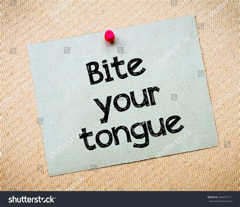 58 imágenes de Biting your tongue - Imágenes, fotos y vectores de stock | Shutterstock