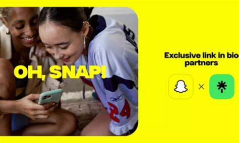 Snapchat to now let users add links to public profiles