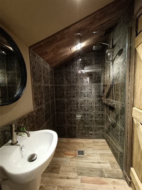 THE OLD JOINERY AT THE TRAWDEN ARMS - Lodging Reviews, Photos, Rate ...