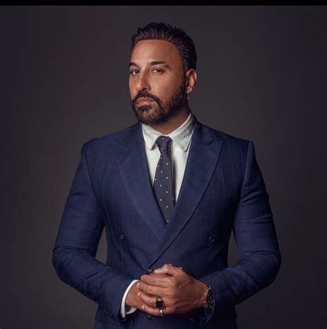 Jhoel López celebra sus 41 años con emotivo mensaje en sus redes ...