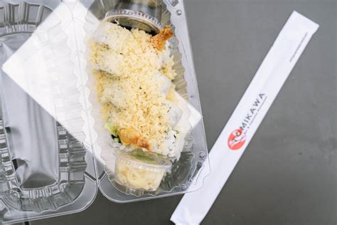 Can you eat sushi while pregnant? List of rolls: | Elisabeth McKnight