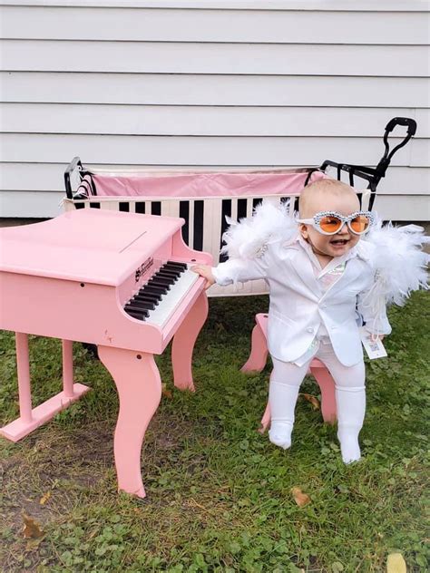 Parents Dress Baby Girl as Elton John With Oversized Sunglasses and a ...