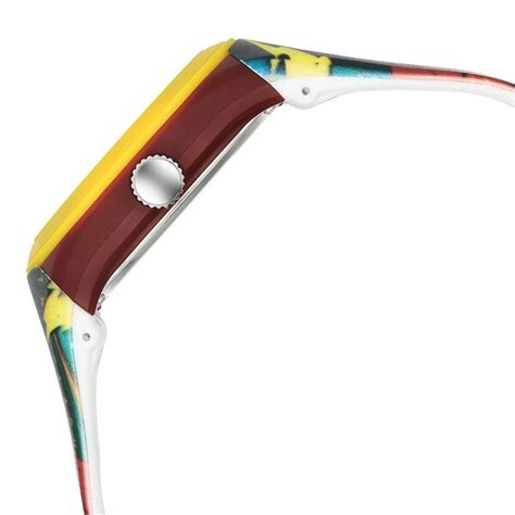 Buy Online Zoop Justice League Flash Analog Watch with Red Dial ...