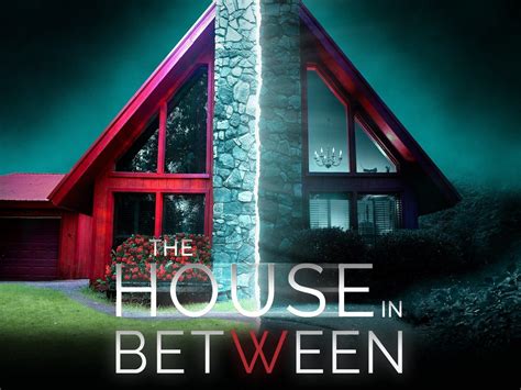 Review | The House In Between | GHOSTLY ACTIVITIES