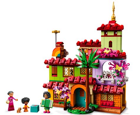 La Casa dei Madrigal 43202 | Disney™ | LEGO® Shop ufficiale IT
