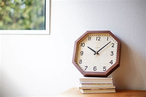 掛け時計 OCTAGON CLOCK【BROWN】 | シャンブル【CHAMBRE】byインターゼロ
