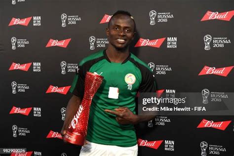 World Cup Man of the Match Trophy 的图像结果