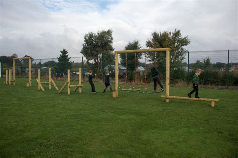 Essential - Jungle Swing Trail - School - Playtime By Fawns