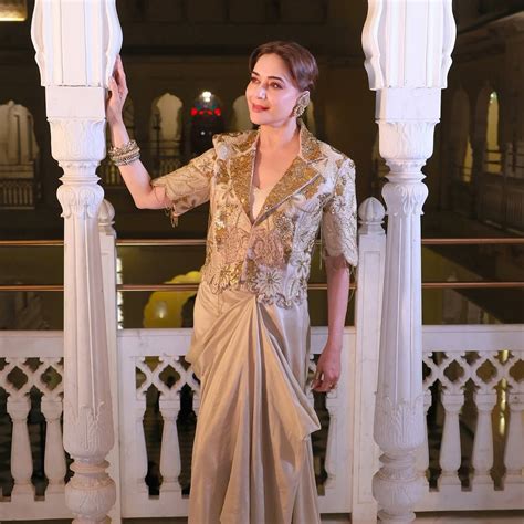 Women's Fashion Trends - All Trends from Western, Ethnic and Street ...