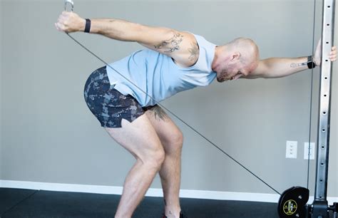 Cable Kickbacks Triceps