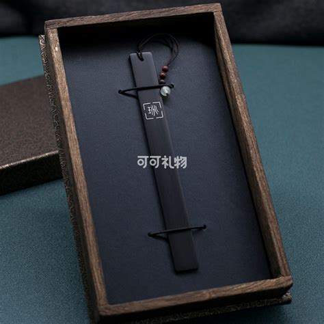 毕业季礼物要什么最新素材