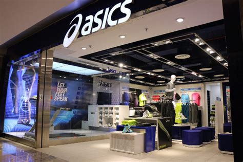 Asics to open own stores in India, targets Rs 200 revenue by 2021