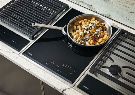 Wolf 30" Magnetic Induction Cooktop | Induction cooktop, Kitchen ...