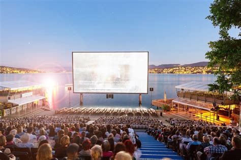 The Allianz Outdoor Cinema in Zürich (because summer!)