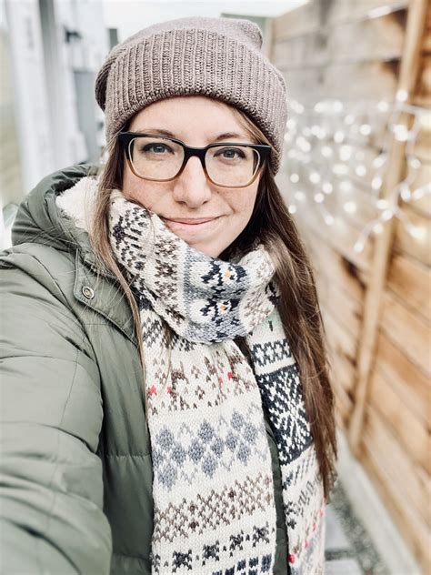 Class: How to Doodle with Jamie Lomax - Stranded by the Sea