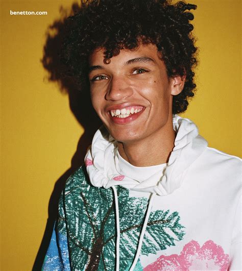 Buy Premium Mens Latest Collection Online in India | UCB – United Colors of Benetton Store