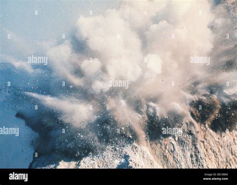 Worst Dynamite Explosion 的图像结果