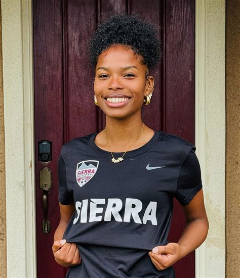 2025 Grad Goalkeeper Kaniya Destin of 06/07G ECNL-RL Commits to the ...