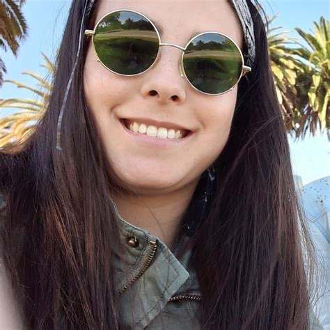 Valentina - ESOL teacher - ₹829/h