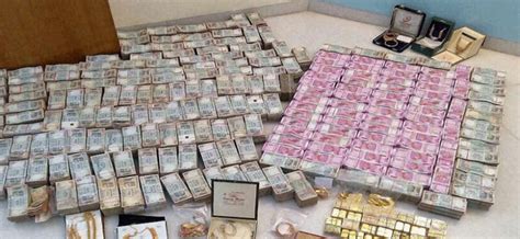EC seizes over Rs 1 cr cash, gold in poll-bound Himachal