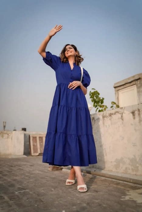 Indigo Puff-Sleeve Tiered Maxi Dress – Chic and Comfortable