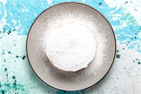 Does Powdered Sugar Go Bad?