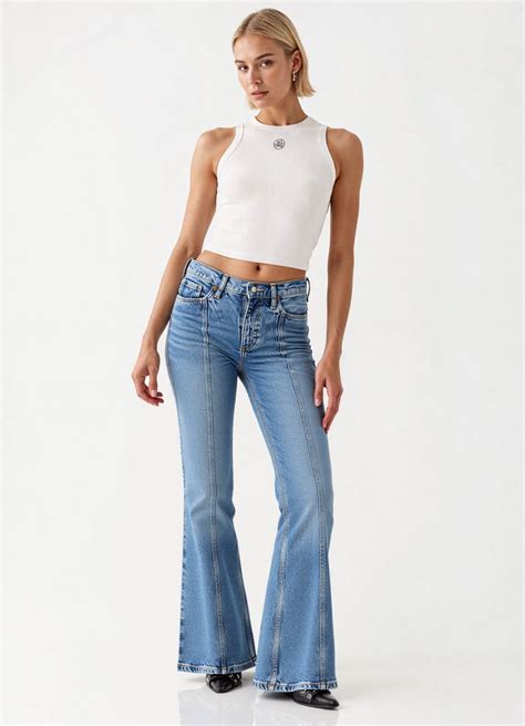 Dakota Bootcut Jeans Mid Rise Pintuck – OUTCAST
