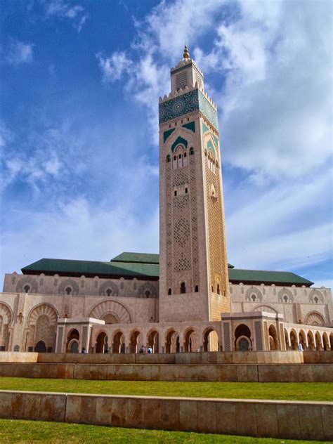 Viva la Voyage: Casablanca's Hassan II Mosque