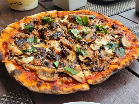 New Carina Pizzeria rises in Preston Center Dallas with captivating ...