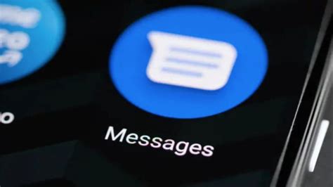Google Messages now blurs nudity by default with on-device AI