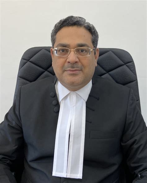 High Court of Gujarat - Live Streaming Board