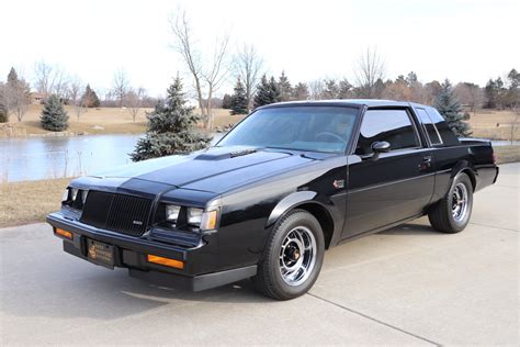 1987 Buick Grand National | Midwest Car Exchange
