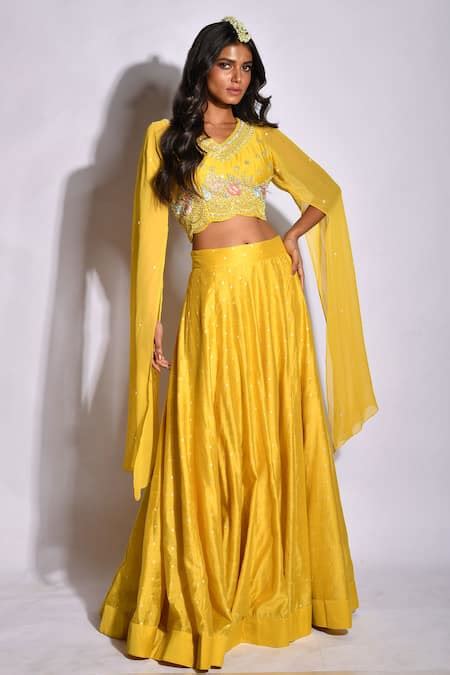 Aksh | Designer Sarees, Gowns, Lehengas | Aza Fashions