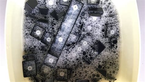 Best Keycap Cleaners 的图像结果