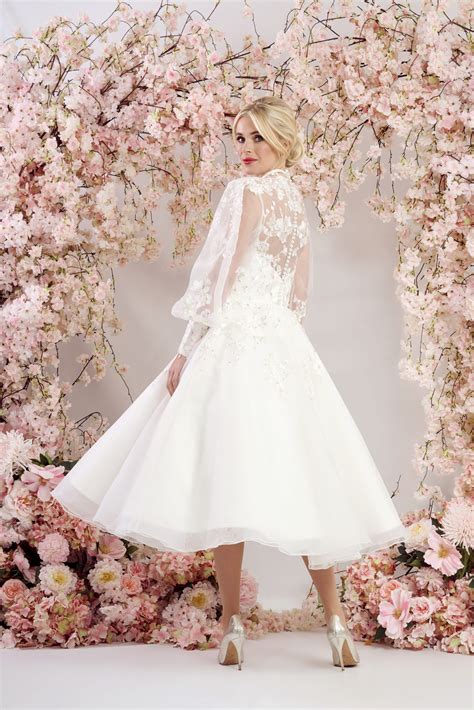 Short Tight Wedding Dress