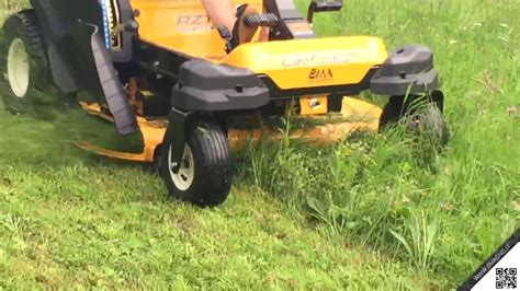 CUB CADET XZ2 117   Trattorino tosaerba raggio zero a  