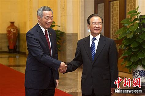 温家宝举行仪式欢迎新加坡总理李显龙访华_新闻台_中国网络电视台