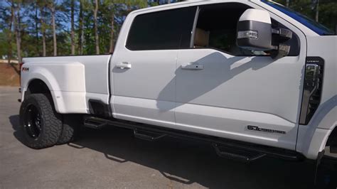 2023 Ford F-450 Super Duty Dually Keeps It Level on Fuel Forged 22s Wrapped in 35s - autoevolution