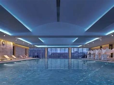 天气这么热，天津这10家酒店游泳池值得一去！