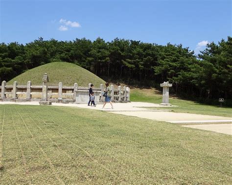 THE 10 BEST South Korea Monuments & Statues (Updated 2023)