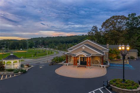 Leber-Lakeside Funeral Home