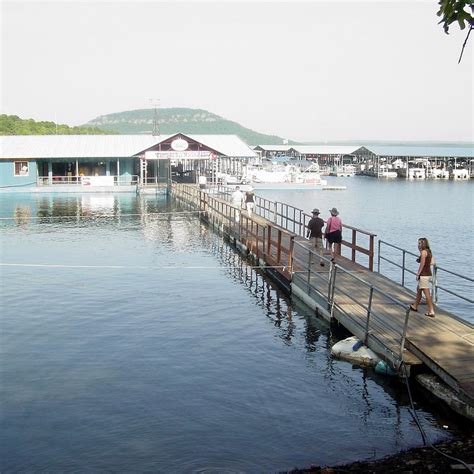 FAIRFIELD BAY MARINA (2024) All You Need to Know BEFORE You Go (with ...