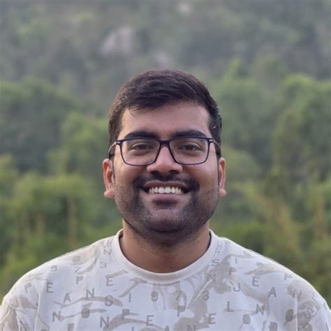 Shubham - Maths teacher in Bengaluru - ₹300/h