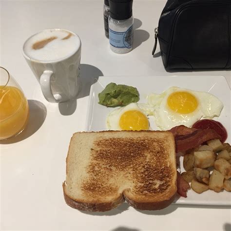 ELEMENT SEATTLE REDMOND - Hotel Reviews, Photos, Rate Comparison ...
