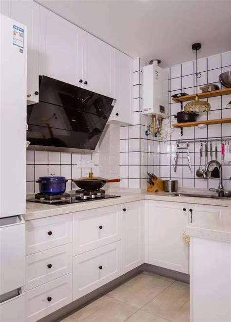 来看看别人家U形的厨房是怎么装修布置的吧！